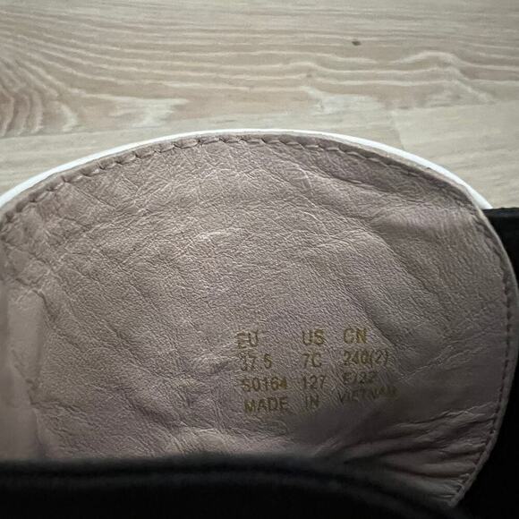 NEW $595 Stuart Weitzman Norah Chelsea Leather Chunky Lug Sole Platform Boots - Picture 9 of 11